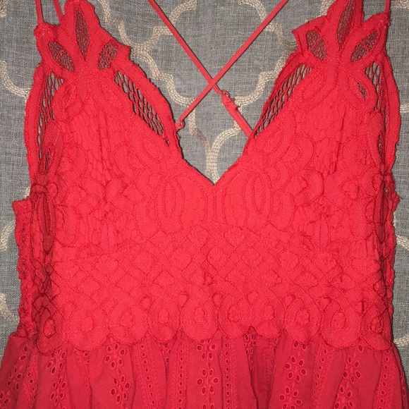 Red Eyelette Dress -Impressions Boutique - Picture 5 of 8